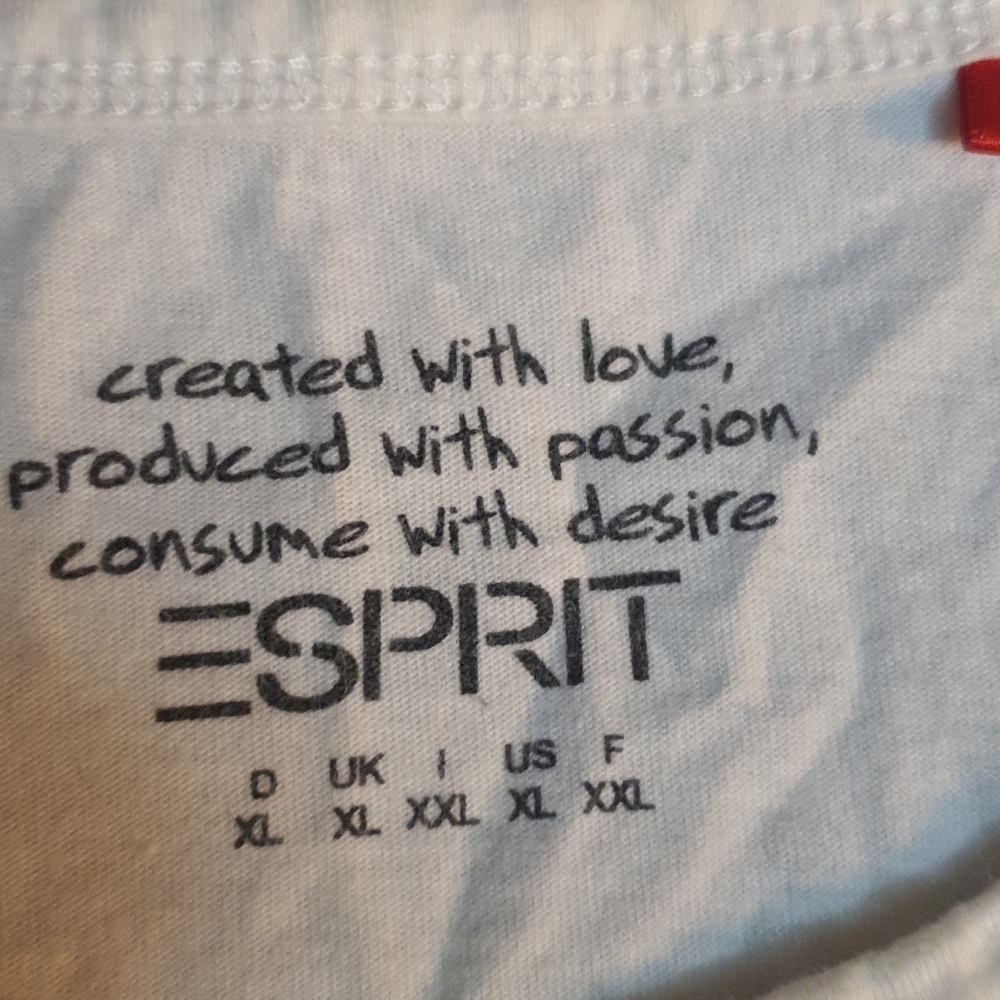 👕⚡👕 ESPRIT Rhinestone❤ tee - Picture 2 of 5